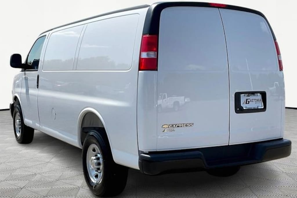 New 2025 Chevrolet Express Cargo 3500 WT Van