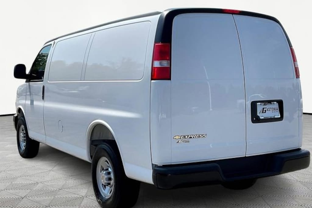 New 2025 Chevrolet Express Cargo 3500 WT Van
