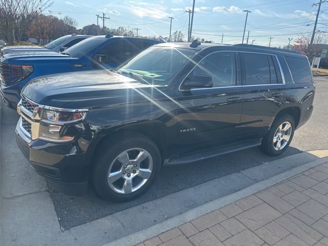 2015 Chevrolet Tahoe LT photo 2