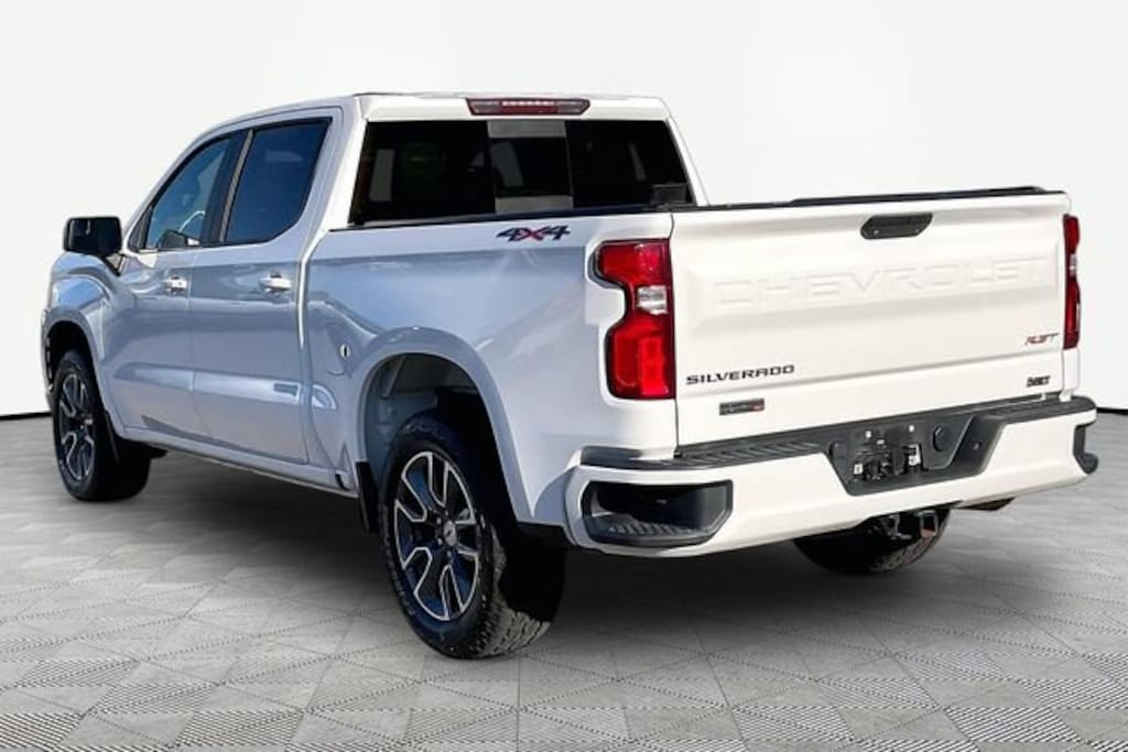 Used 2021 Chevrolet Silverado 1500 RST Truck