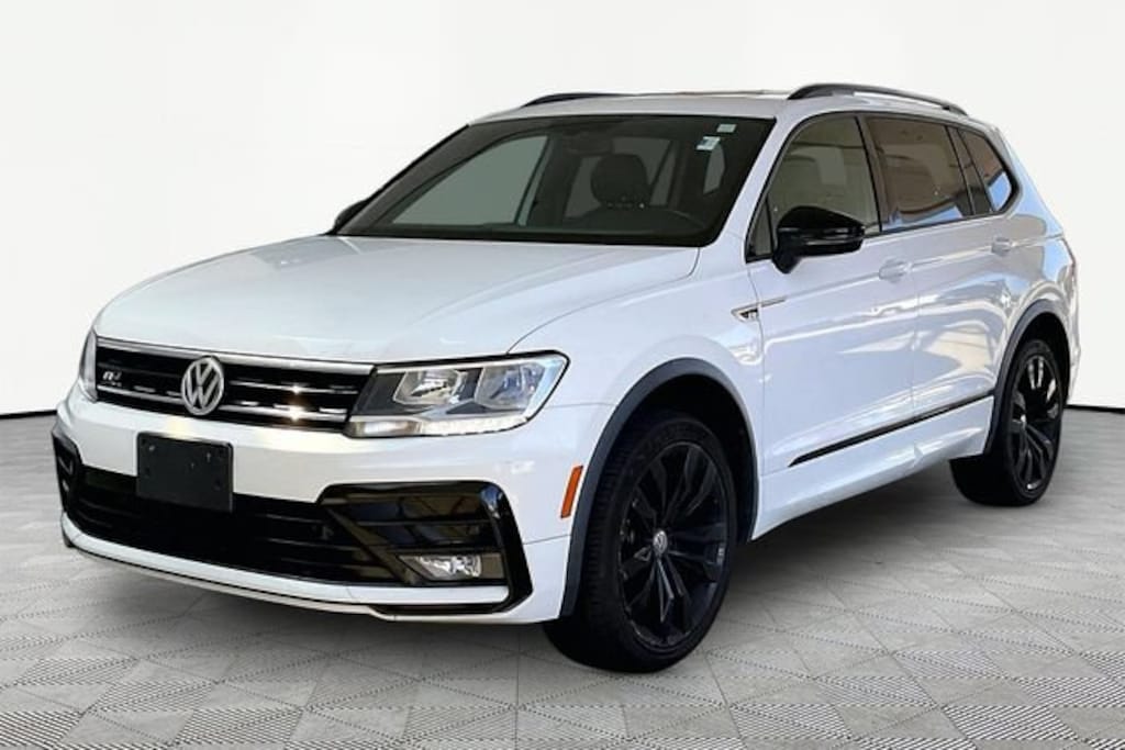 Used 2020 Volkswagen Tiguan 2.0T SE SUV