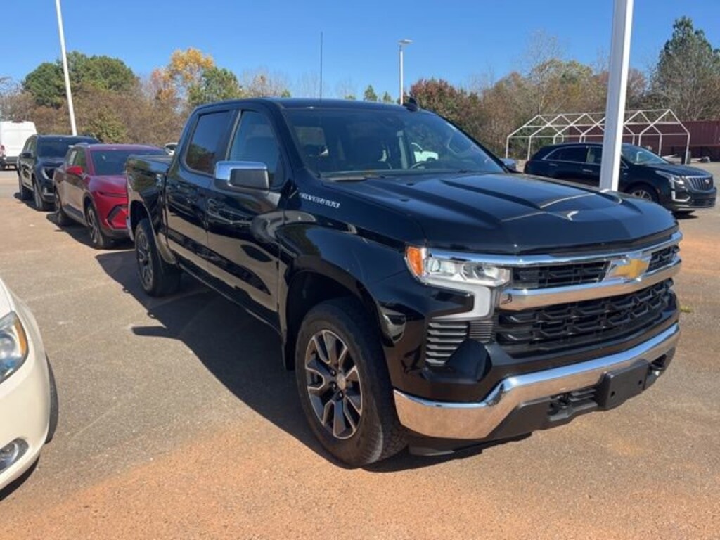 Used 2023 Chevrolet Silverado 1500 LT (2FL) Truck