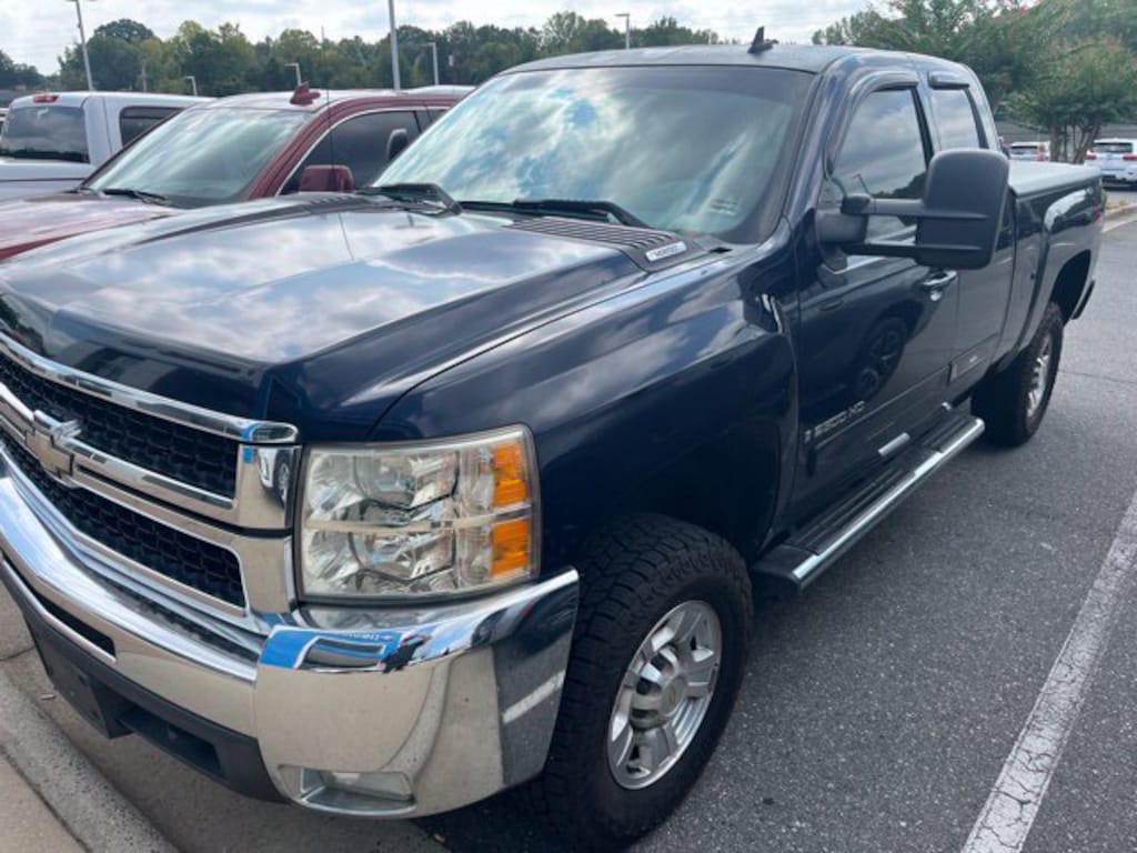 Used 2007 Chevrolet Silverado 2500 HD LTZ Truck