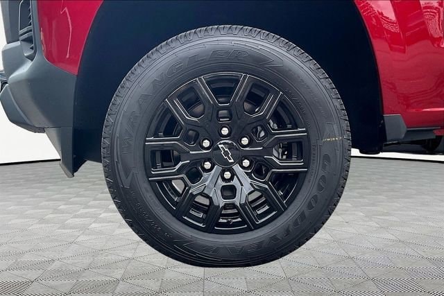 2026 Chevrolet Colorado Work Truck - Photo 12