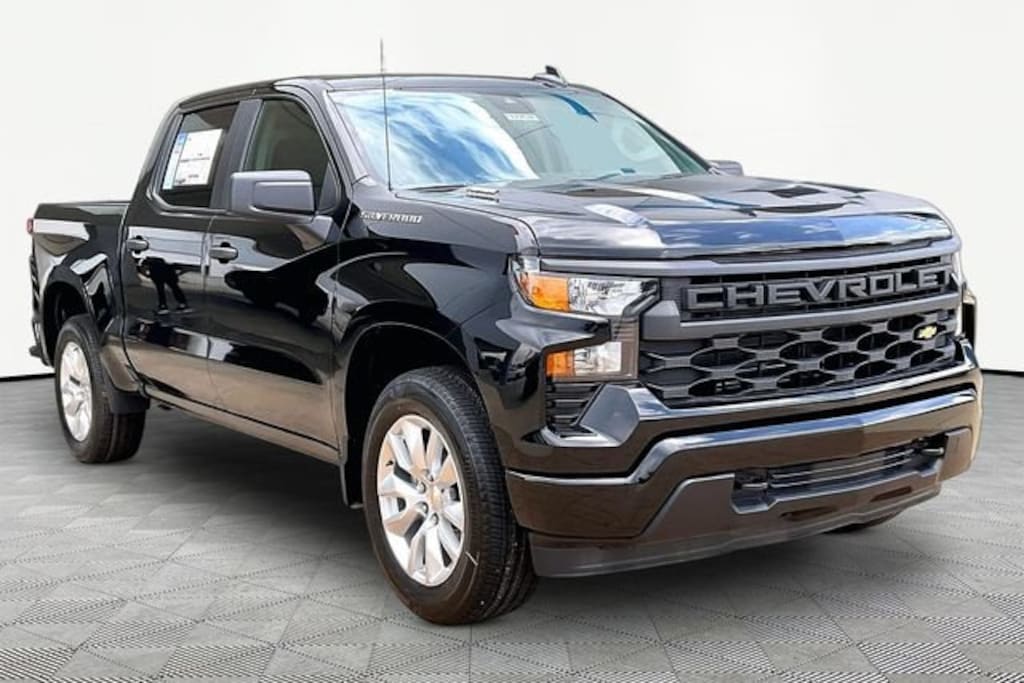 New 2026 Chevrolet Silverado 1500 Custom Truck