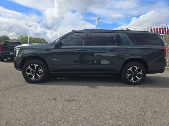 2025 Gmc Yukon XL AT4 photo 2