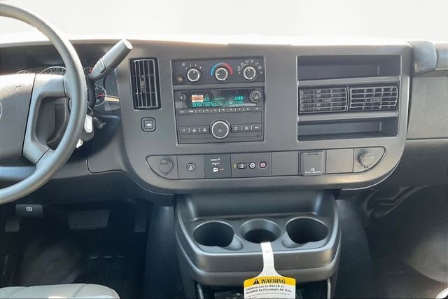 2025 Chevrolet Express Cargo Work Van - Photo 7