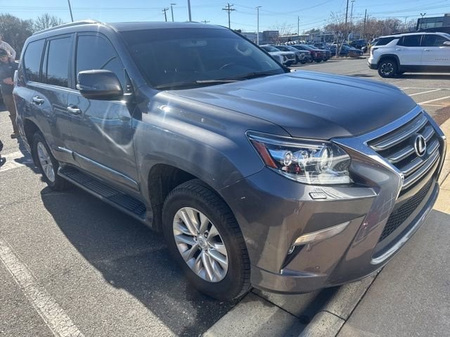2019 Lexus GX Base's photo