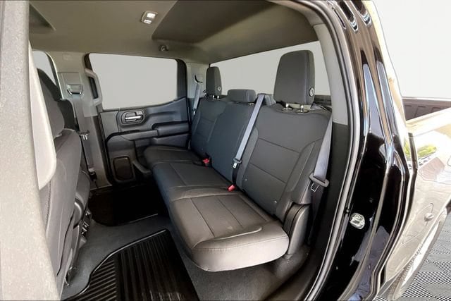 2026 Chevrolet Silverado 1500 Custom - Photo 10