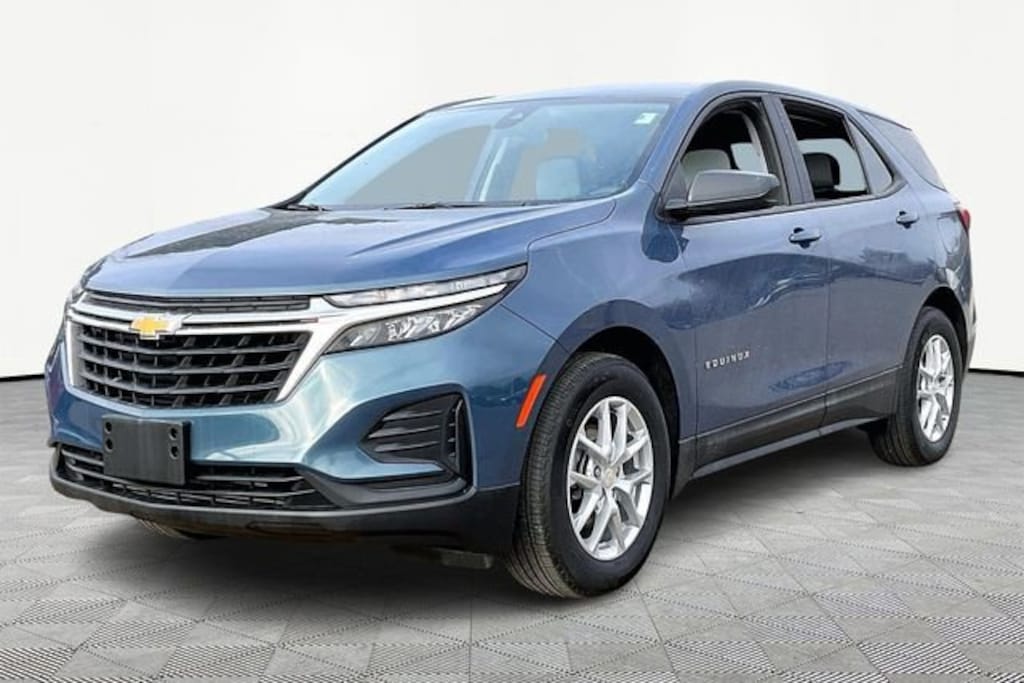 Used 2024 Chevrolet Equinox LS SUV