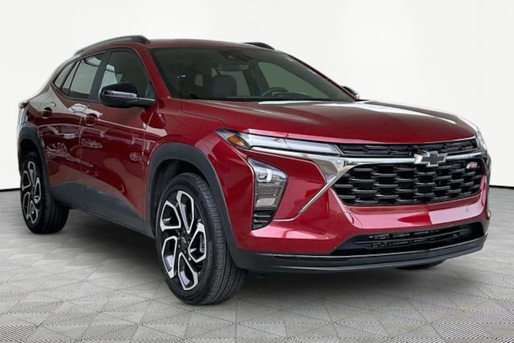 Used 2025 Chevrolet Trax 2RS SUV