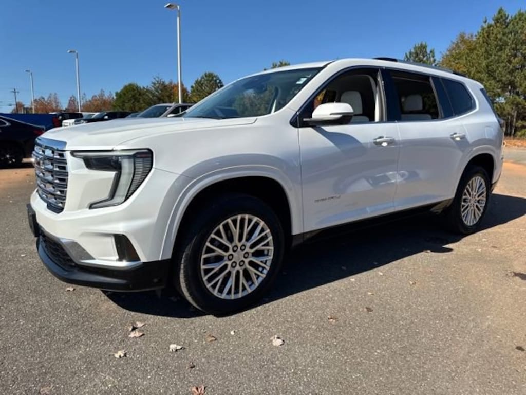 Used 2024 GMC Acadia Denali SUV