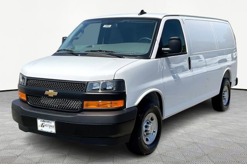 New 2025 Chevrolet Express Cargo 3500 WT Van