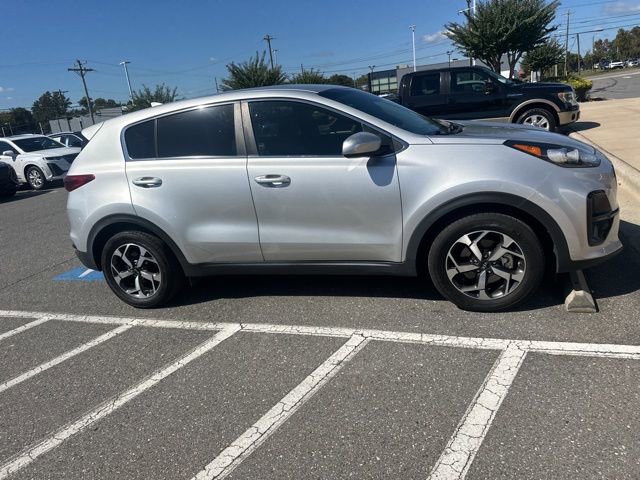 2020 Kia Sportage LX photo 4