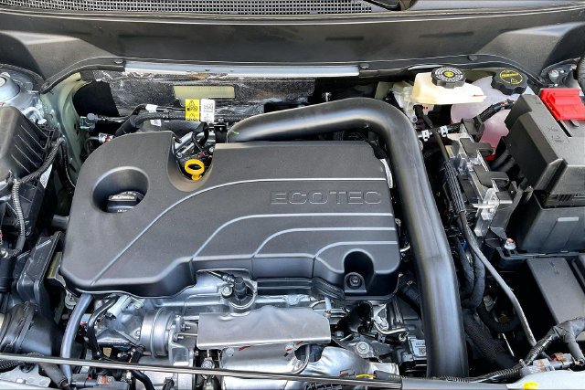 2027 Chevrolet Equinox RS - Photo 11