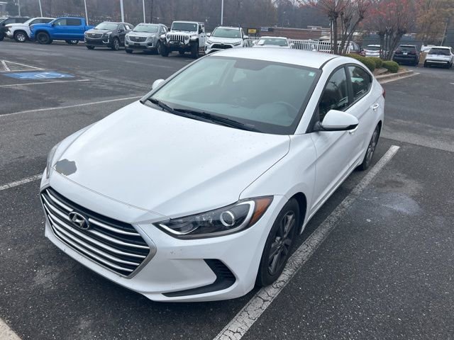 2018 Hyundai Elantra SEL photo 2