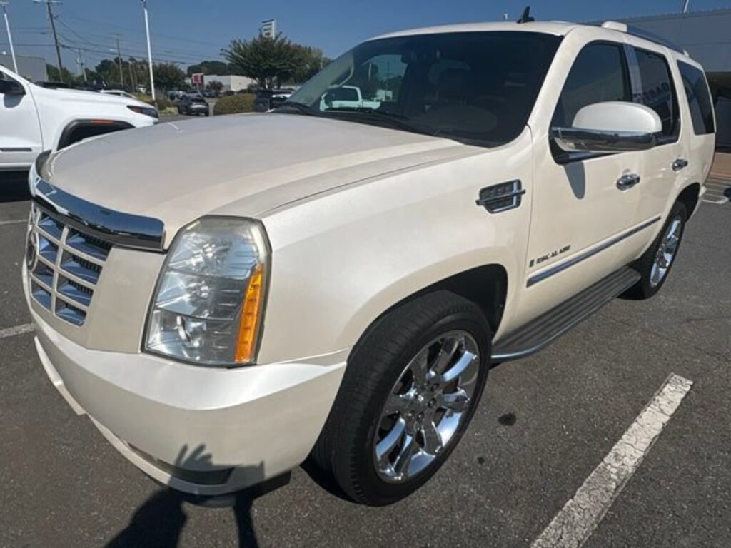 Used 2009 CADILLAC Escalade 4DR AWD SUV