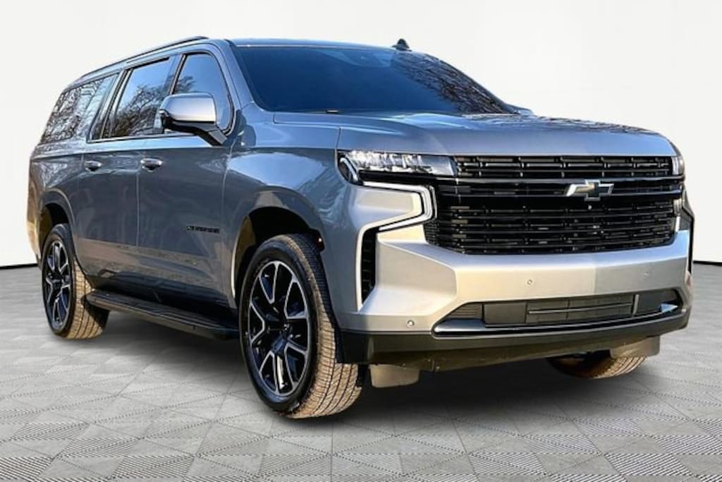 Used 2024 Chevrolet Suburban RST SUV