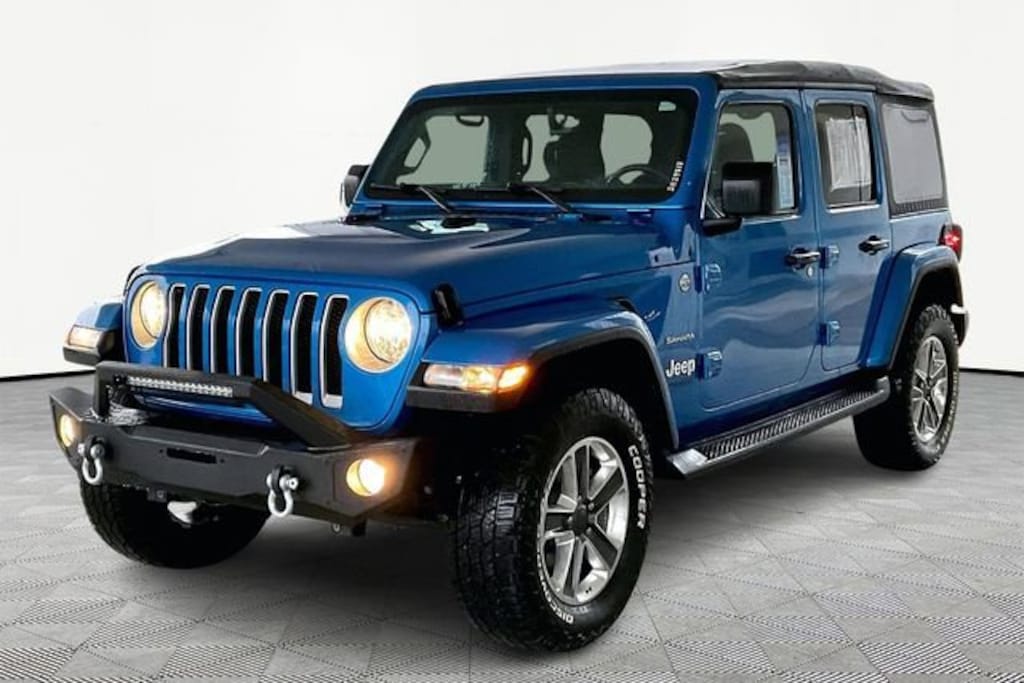 Used 2022 Jeep Wrangler Unlimited Sahara 4x4 SUV
