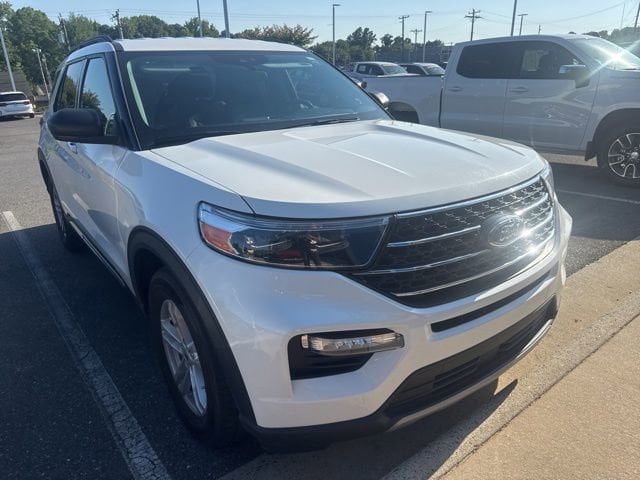 2023 Ford Explorer XLT RWD's photo