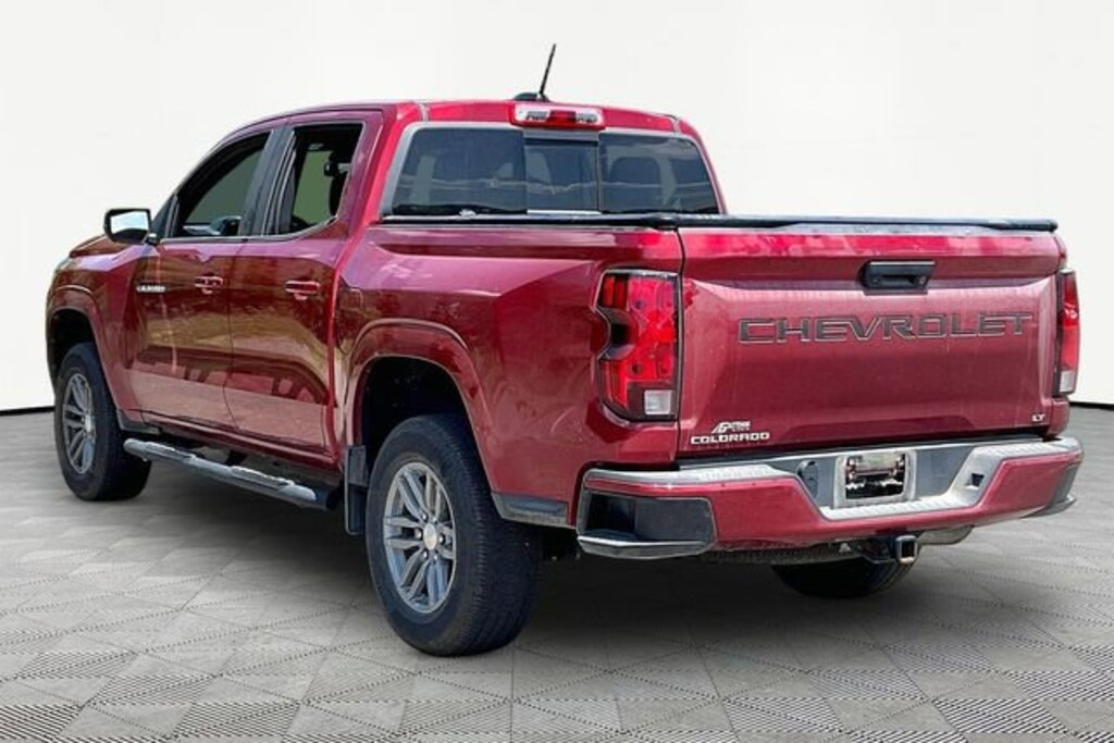 Used 2024 Chevrolet Colorado LT Truck