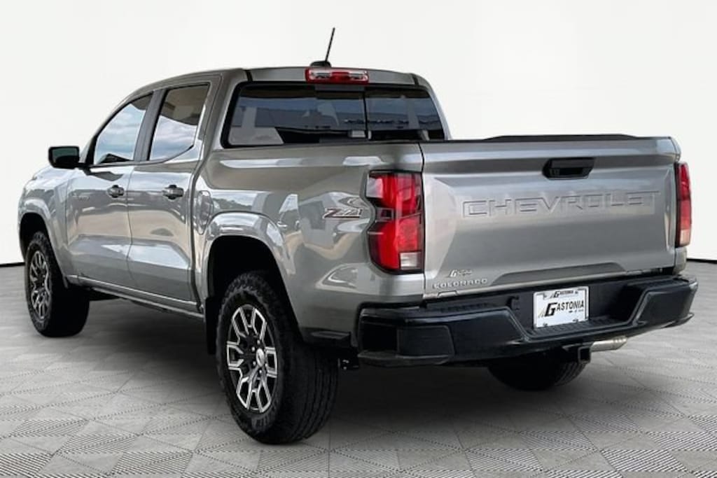 Used 2023 Chevrolet Colorado Z71 Truck