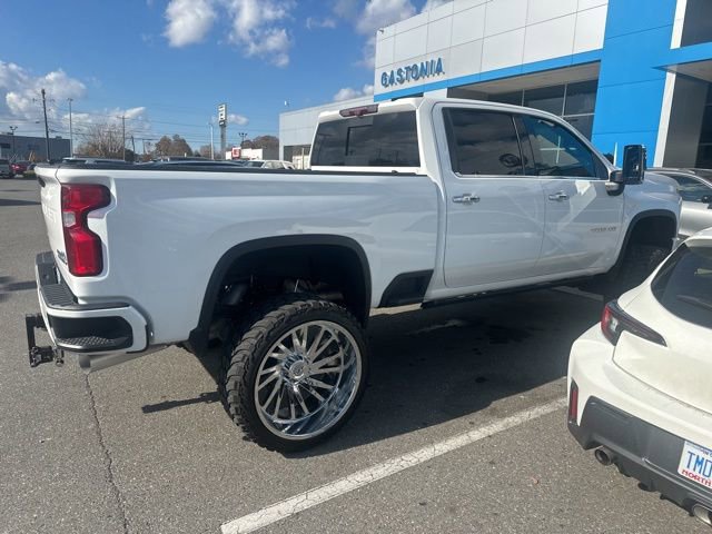 2021 Chevrolet Silverado 2500HD High Country photo 3