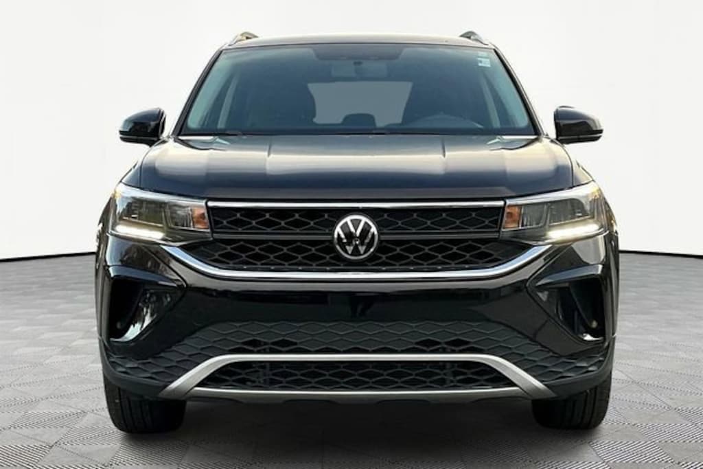 Used 2022 Volkswagen Taos 1.5T SE SUV