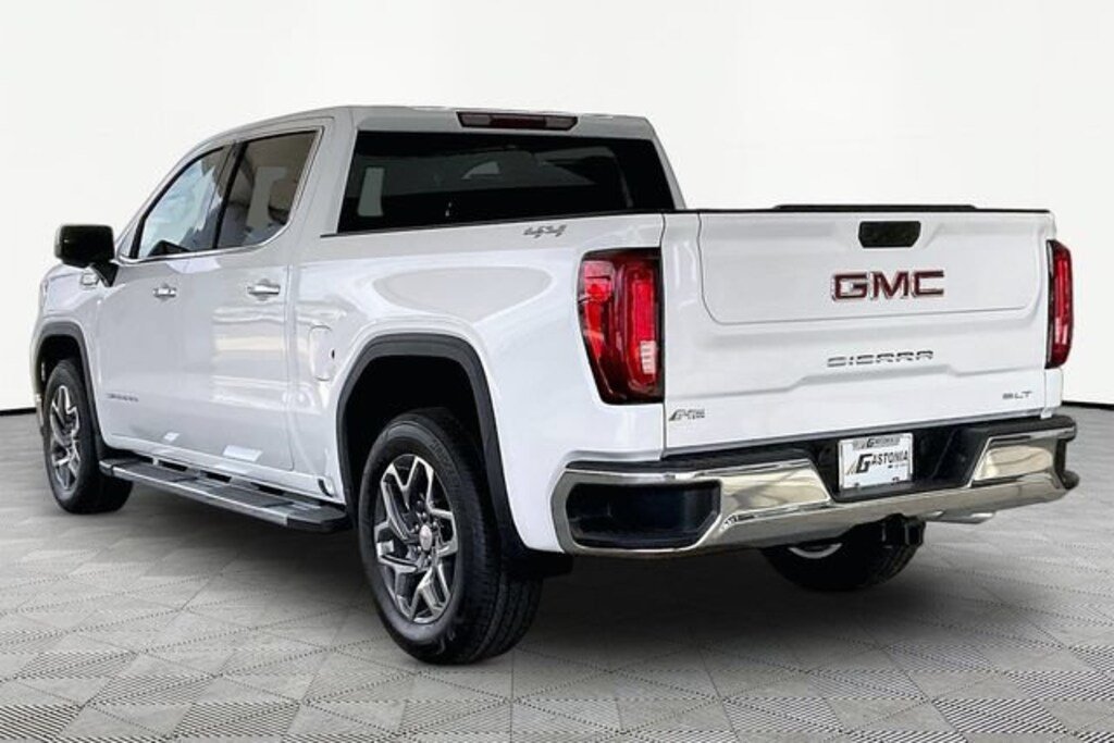 New 2026 GMC Sierra 1500 SLT Truck