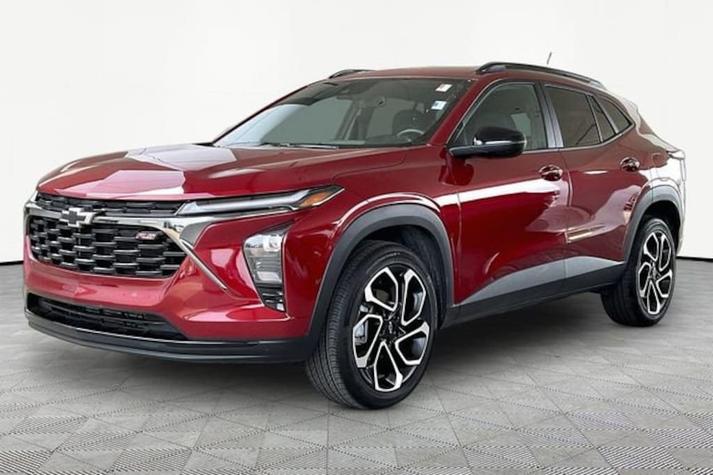 Used 2025 Chevrolet Trax 2RS SUV