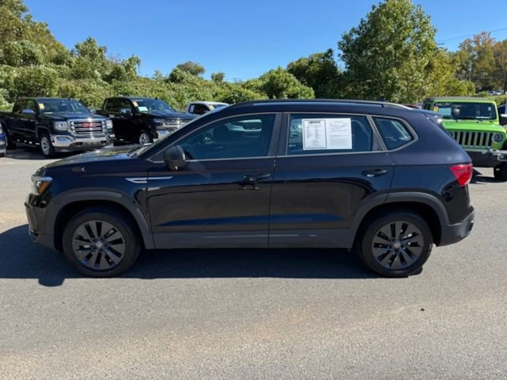 Used 2024 Volkswagen Taos 1.5T S SUV