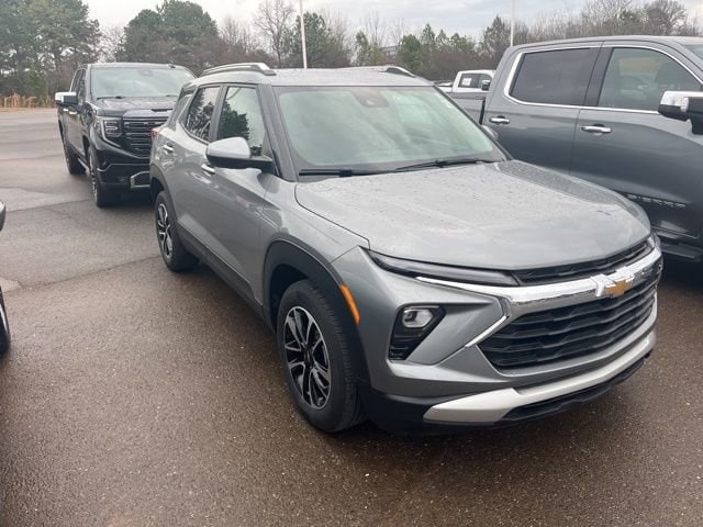 2024 Chevrolet Trailblazer LT's photo