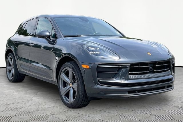 2023 Porsche Macan