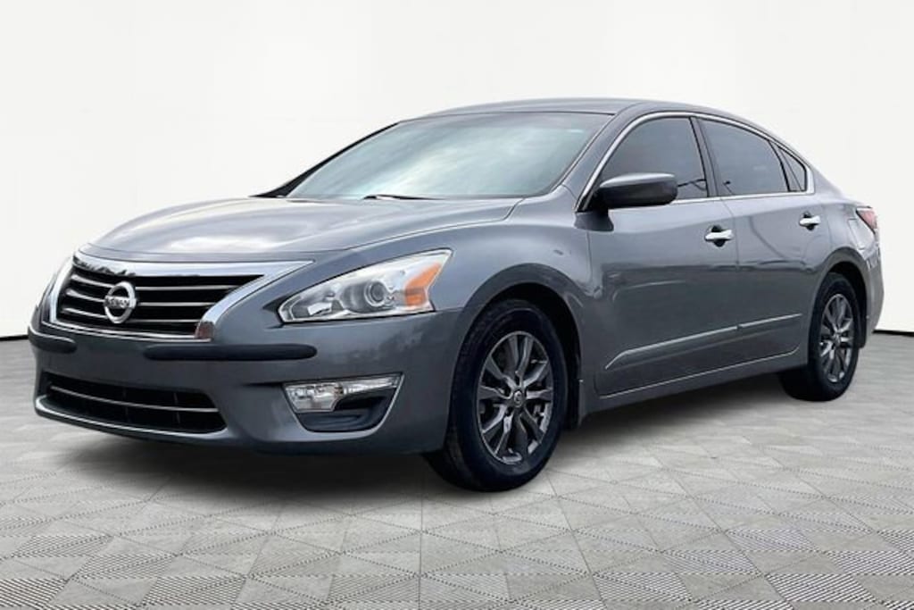 Used 2015 Nissan Altima 2.5 S Sedan