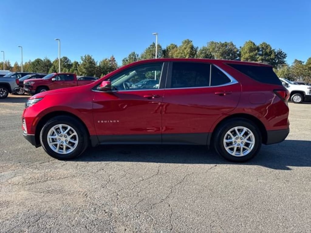 Used 2022 Chevrolet Equinox LT SUV