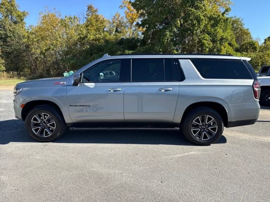 Used 2024 Chevrolet Suburban Z71 SUV