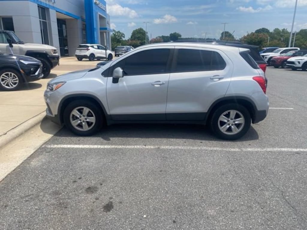 Used 2019 Chevrolet Trax LS SUV