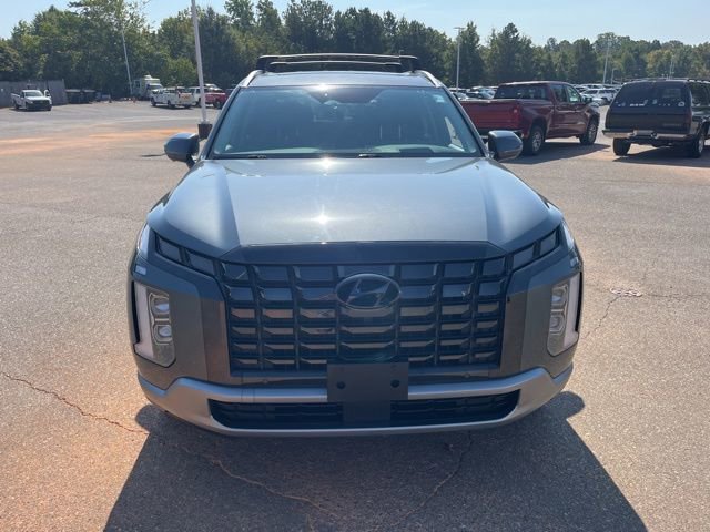 2023 Hyundai Palisade Limited photo 2