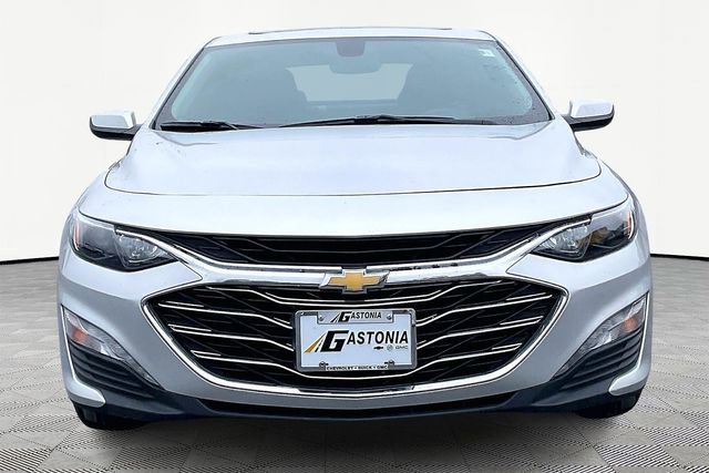 Used 2022 Chevrolet Malibu 1LT with VIN 1G1ZD5ST4NF176384 for sale in Lowell, NC