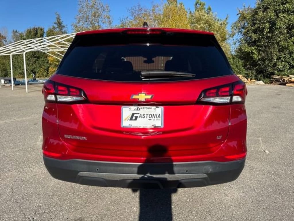 Used 2022 Chevrolet Equinox LT SUV