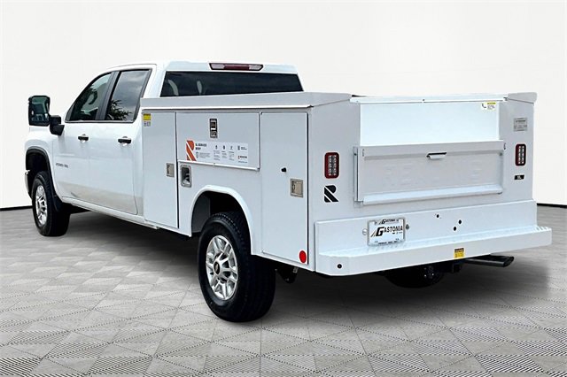 2025 Chevrolet Silverado 2500HD photo 3