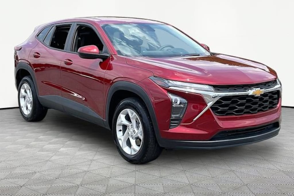 Used 2025 Chevrolet Trax LS SUV