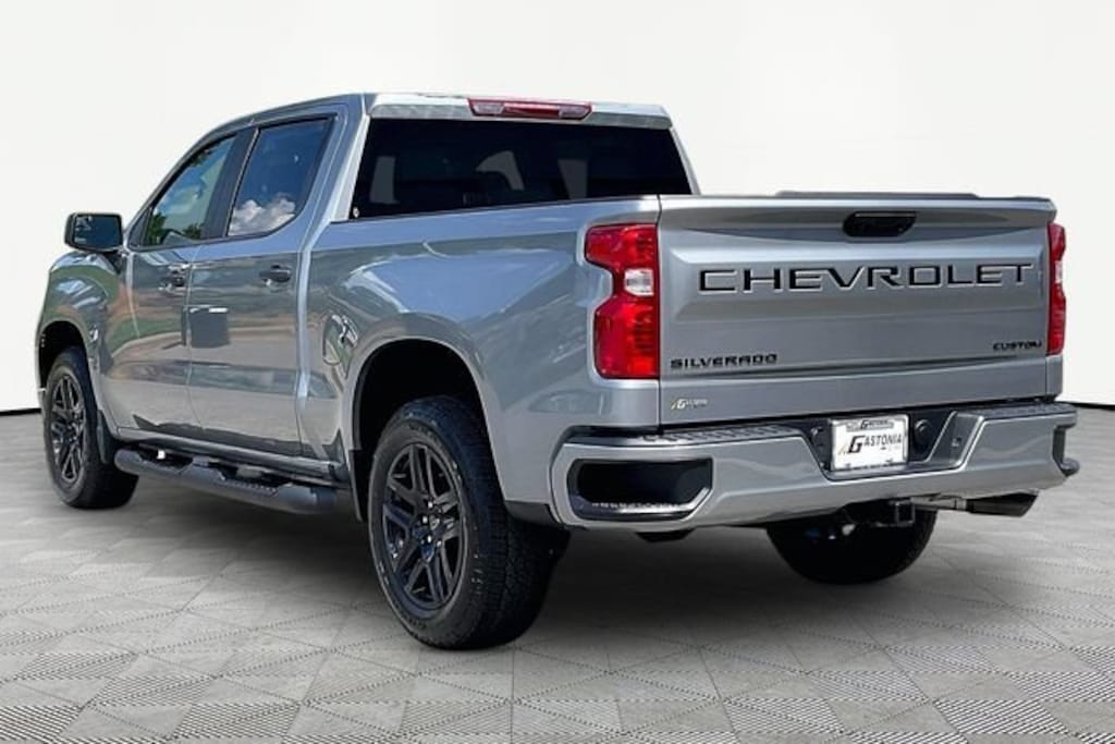 New 2026 Chevrolet Silverado 1500 Custom Truck