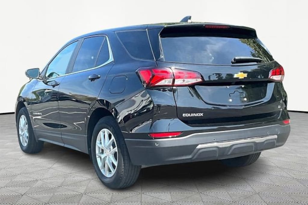Used 2024 Chevrolet Equinox LT SUV