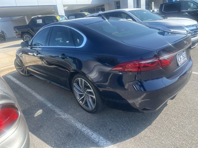 2024 Jaguar XF R-Dynamic SE P250 photo 4