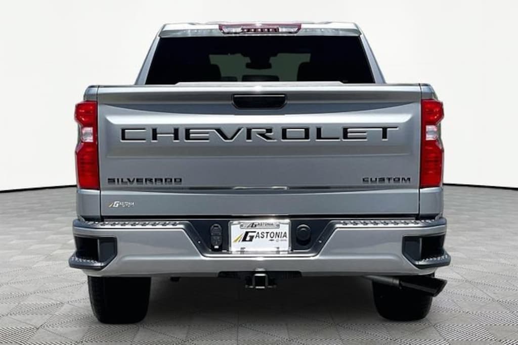 New 2026 Chevrolet Silverado 1500 Custom Truck