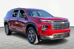2026 Chevrolet Traverse LT SUV