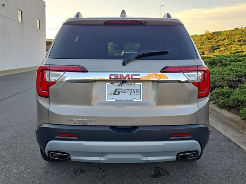 Used 2022 GMC Acadia SLE SUV