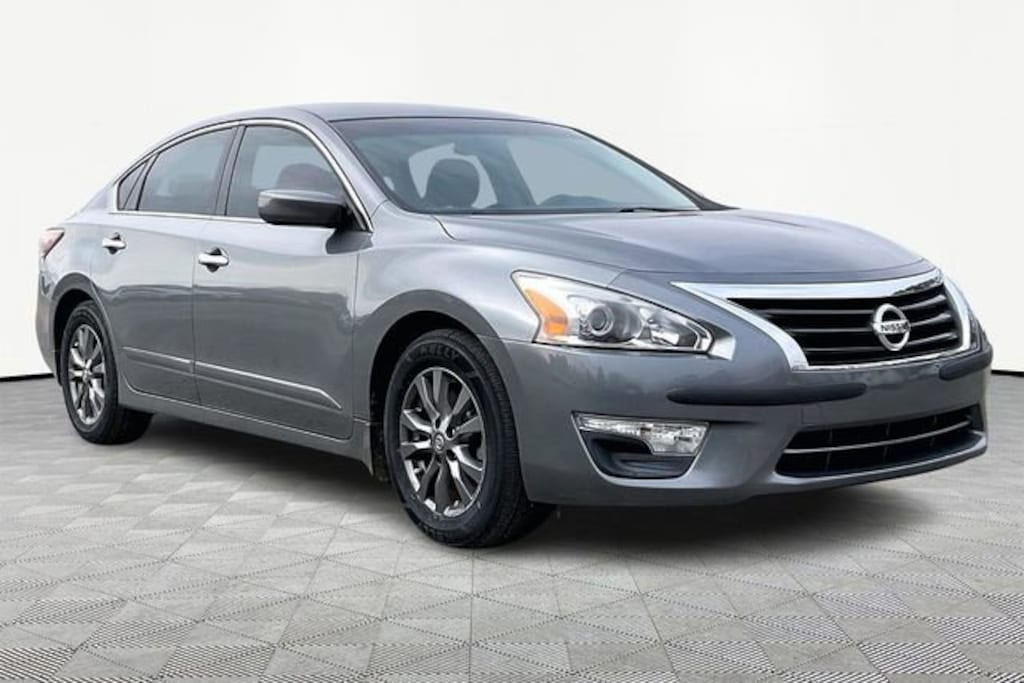 Used 2015 Nissan Altima 2.5 S Sedan