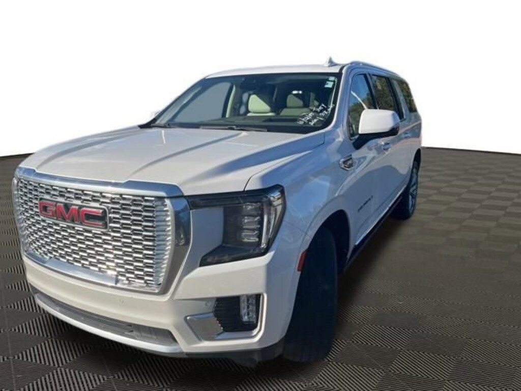 Used 2023 GMC Yukon XL Denali SUV